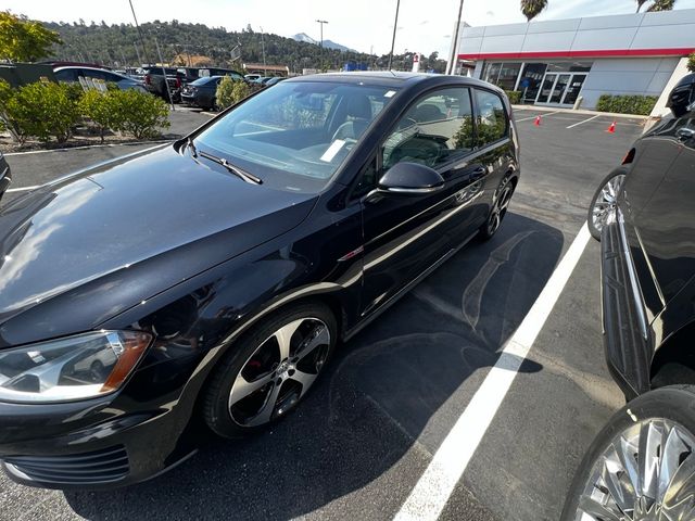 2015 Volkswagen Golf GTI SE