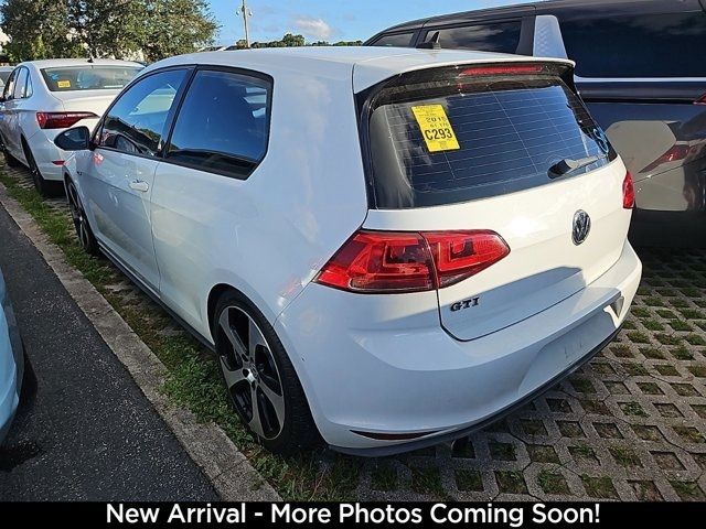 2015 Volkswagen Golf GTI SE