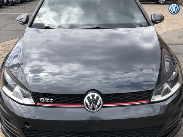 2015 Volkswagen Golf GTI Autobahn