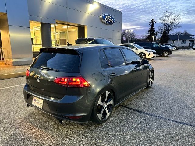 2015 Volkswagen Golf GTI SE