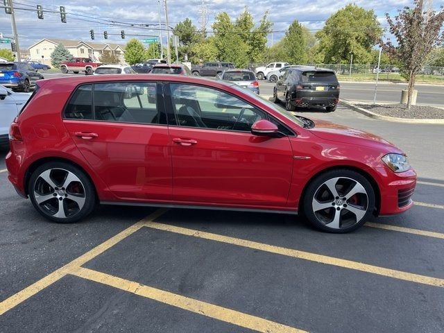 2015 Volkswagen Golf GTI SE