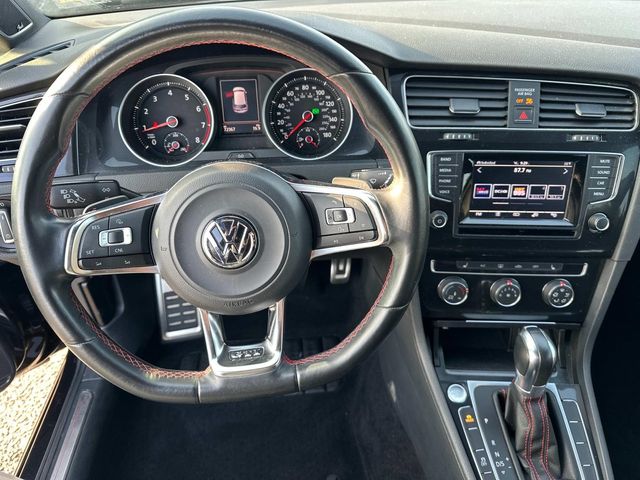 2015 Volkswagen Golf GTI SE