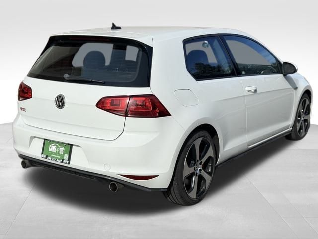 2015 Volkswagen Golf GTI SE Performance