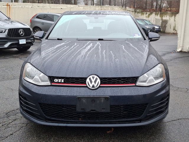 2015 Volkswagen Golf GTI SE