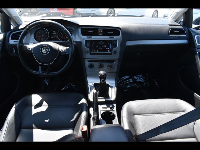 2015 Volkswagen Golf SportWagen TDI S