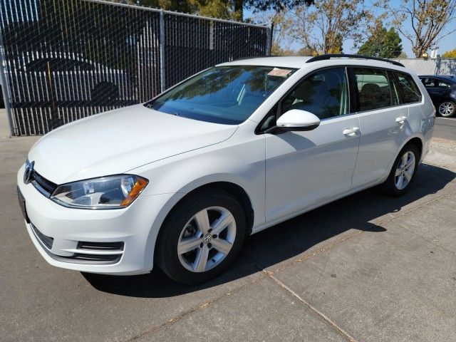 2015 Volkswagen Golf SportWagen TDI S