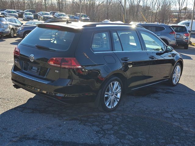 2015 Volkswagen Golf SportWagen TDI SE