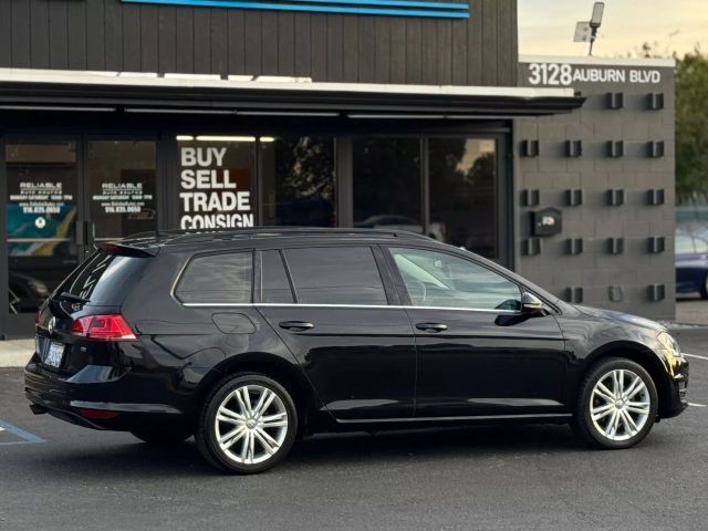 2015 Volkswagen Golf SportWagen TDI SE