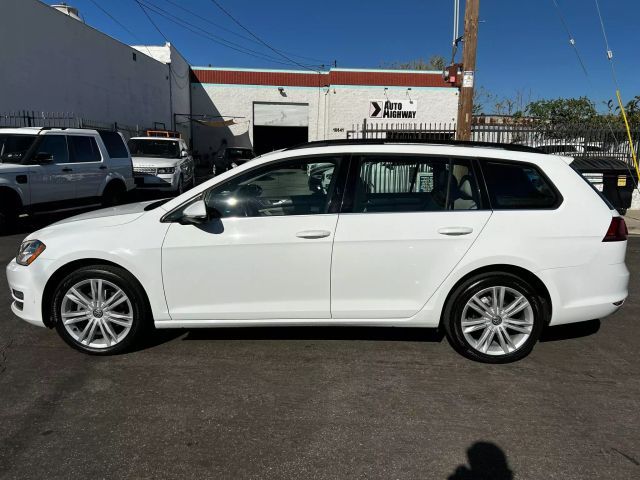 2015 Volkswagen Golf SportWagen TDI SE