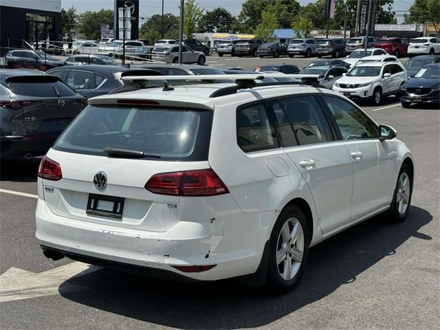 2015 Volkswagen Golf SportWagen TDI S