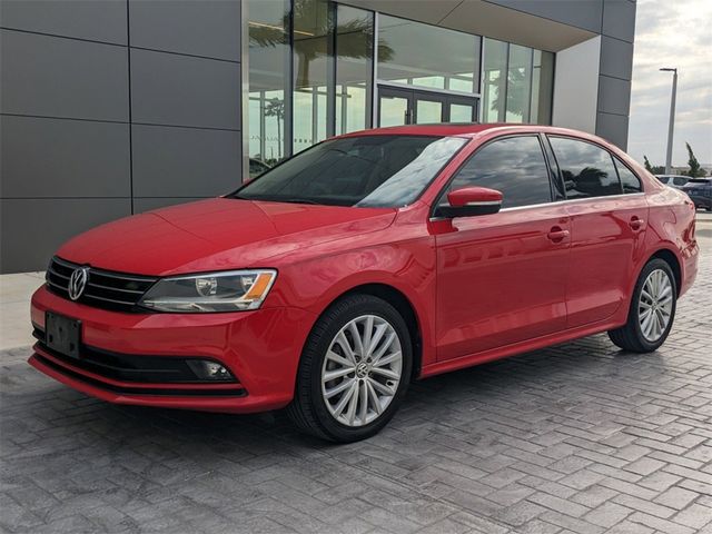 2015 Volkswagen Jetta 1.8T SE Connectivity Navigation