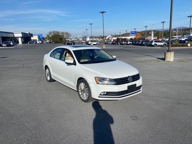 2015 Volkswagen Jetta 1.8T SE Connectivity Navigation