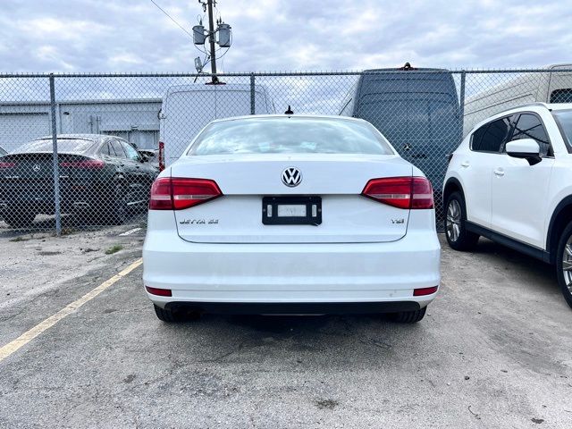 2015 Volkswagen Jetta 1.8T SE