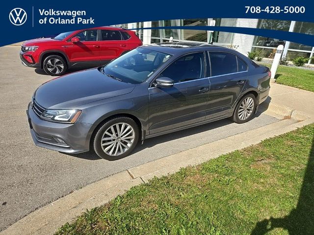 2015 Volkswagen Jetta 1.8T SE Connectivity Navigation