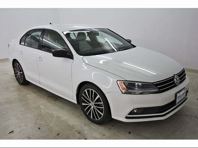 2015 Volkswagen Jetta 1.8T Sport