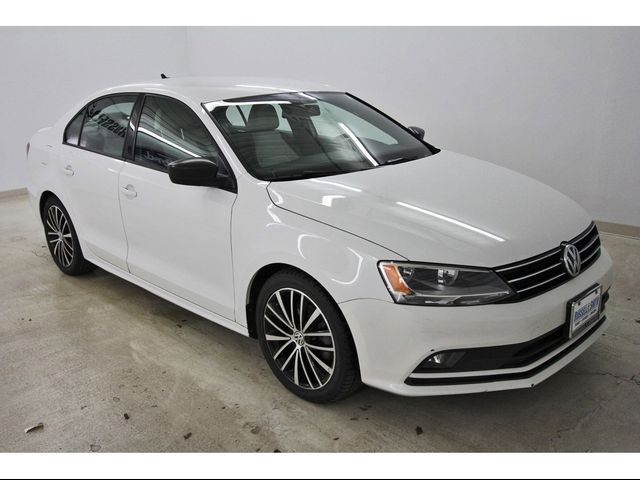 2015 Volkswagen Jetta 1.8T Sport