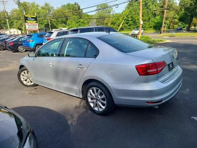 2015 Volkswagen Jetta 1.8T SE