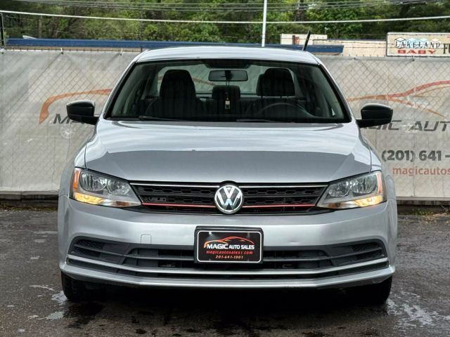 2015 Volkswagen Jetta 1.8T SE