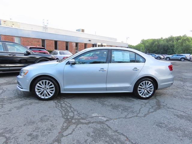 2015 Volkswagen Jetta 1.8T SE Connectivity Navigation