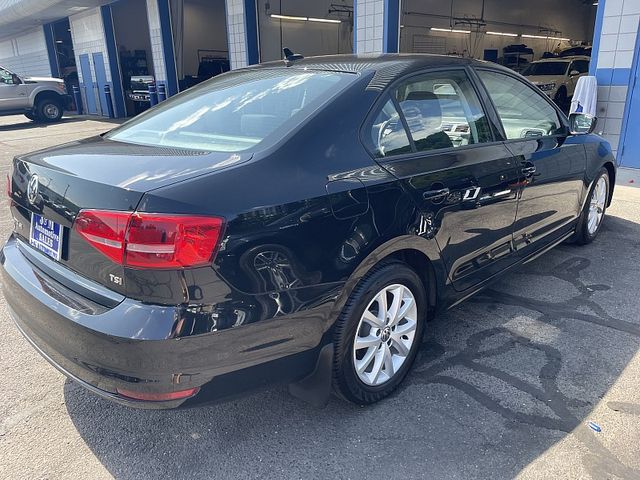 2015 Volkswagen Jetta 1.8T SE