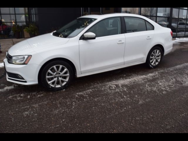 2015 Volkswagen Jetta 1.8T SE Connectivity Navigation