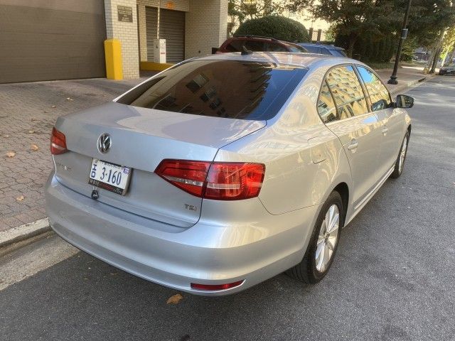 2015 Volkswagen Jetta 1.8T SE Connectivity