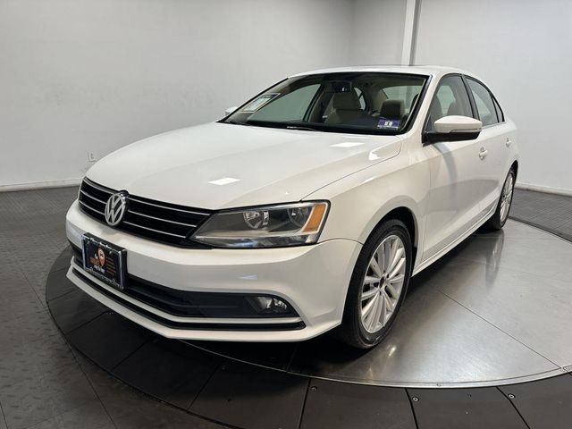 2015 Volkswagen Jetta 1.8T SE Connectivity Navigation