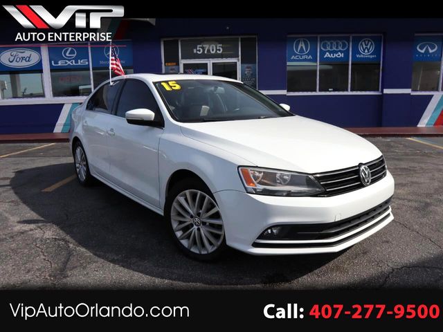 2015 Volkswagen Jetta 1.8T SE Connectivity Navigation