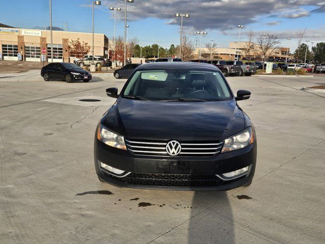 2015 Volkswagen Passat 1.8T Limited