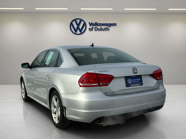 2015 Volkswagen Passat 1.8T Limited