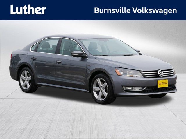 2015 Volkswagen Passat 1.8T Limited