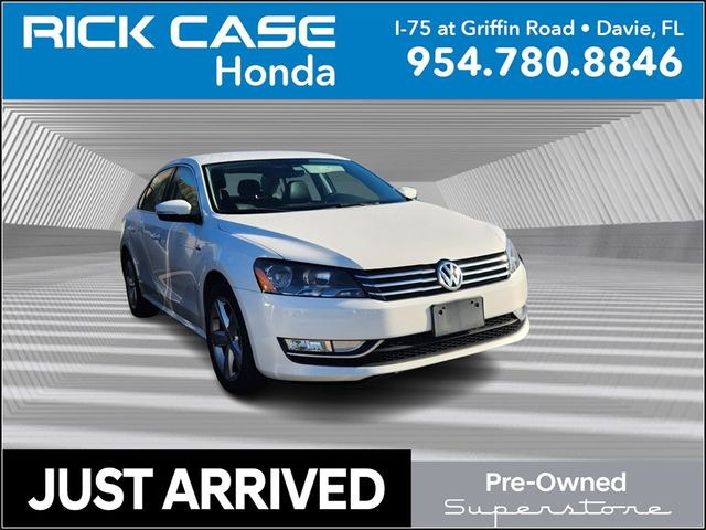 2015 Volkswagen Passat 1.8T Limited