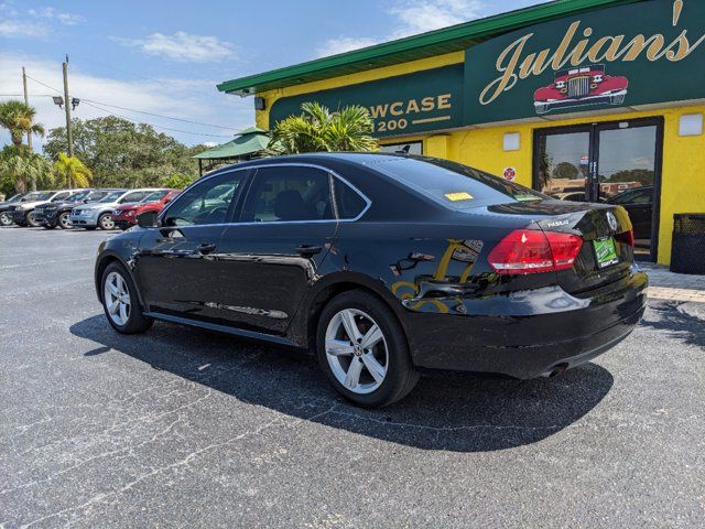 2015 Volkswagen Passat 1.8T Limited