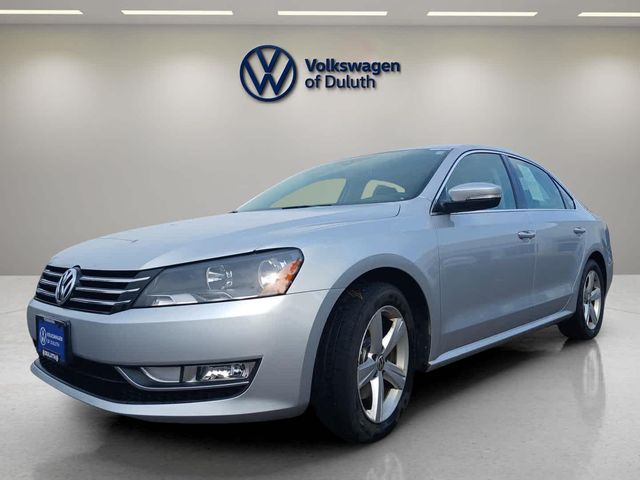 2015 Volkswagen Passat 1.8T Limited