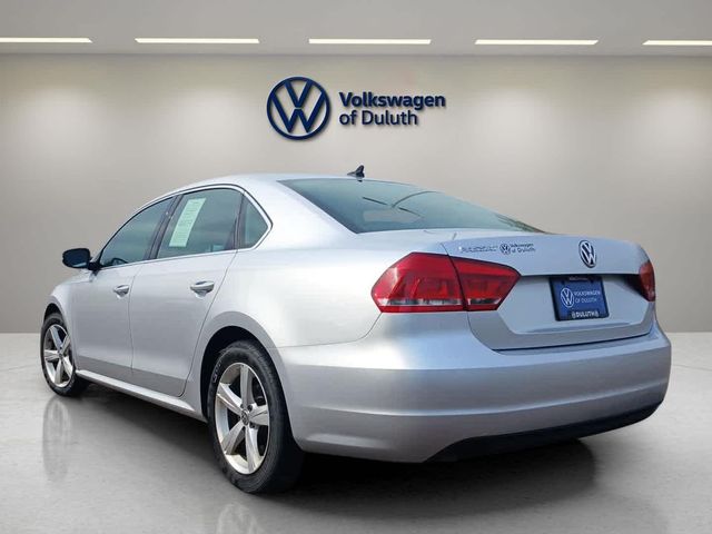 2015 Volkswagen Passat 1.8T Limited