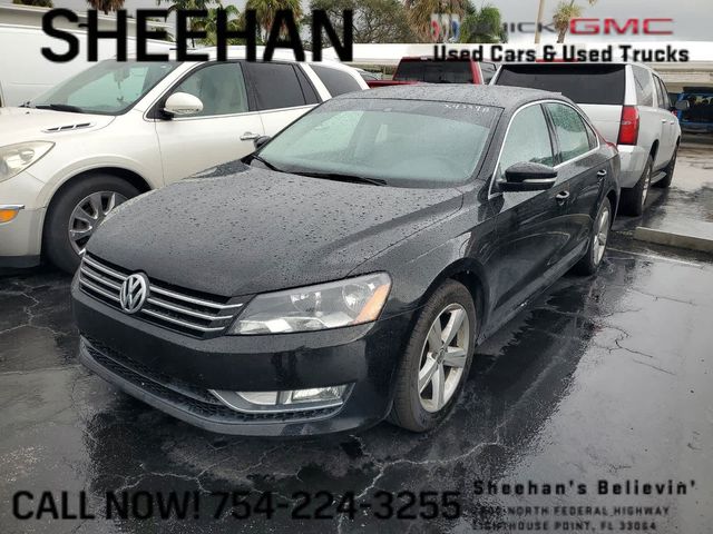 2015 Volkswagen Passat 1.8T Limited