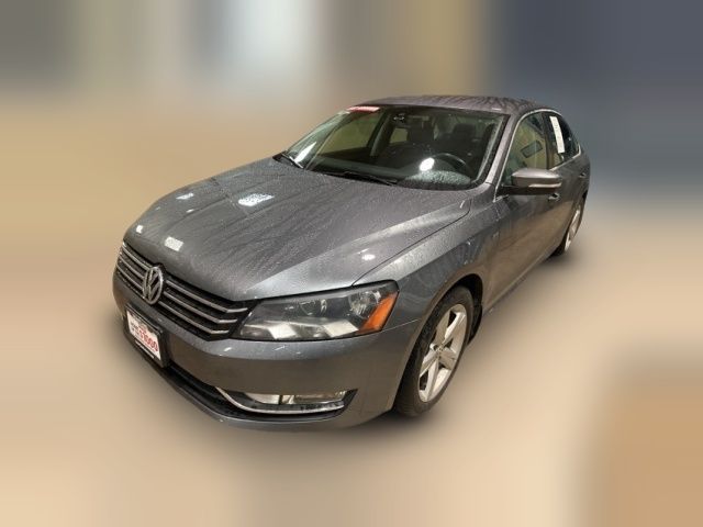 2015 Volkswagen Passat 1.8T Limited