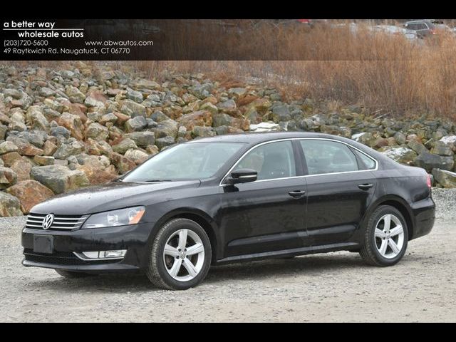 2015 Volkswagen Passat 1.8T Limited