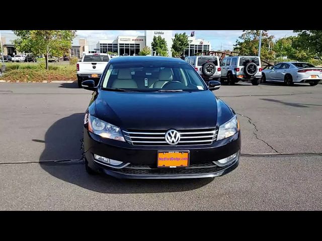 2015 Volkswagen Passat 1.8T Limited