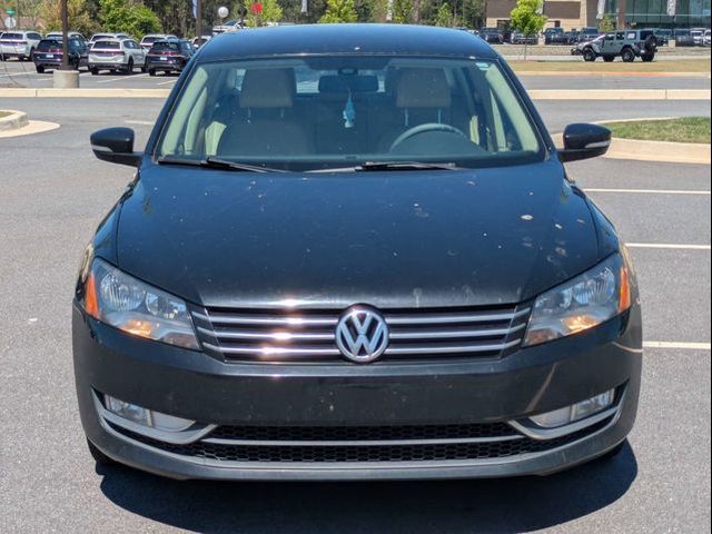 2015 Volkswagen Passat 1.8T Limited