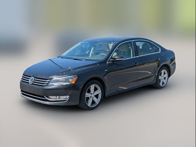2015 Volkswagen Passat 1.8T Limited