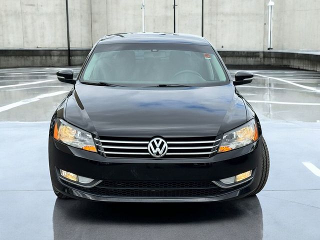 2015 Volkswagen Passat 1.8T Limited