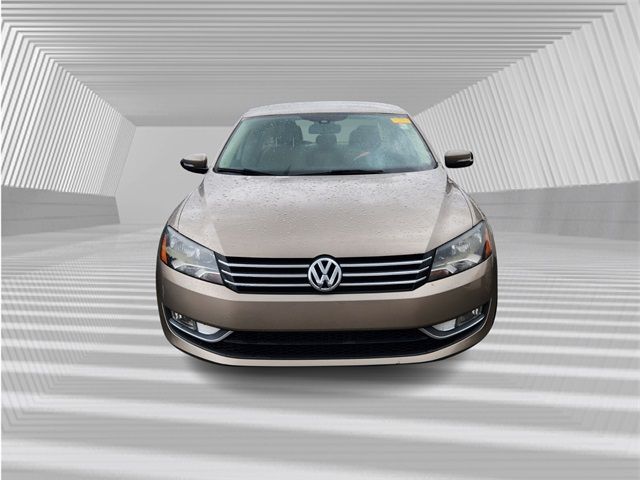 2015 Volkswagen Passat 1.8T Limited