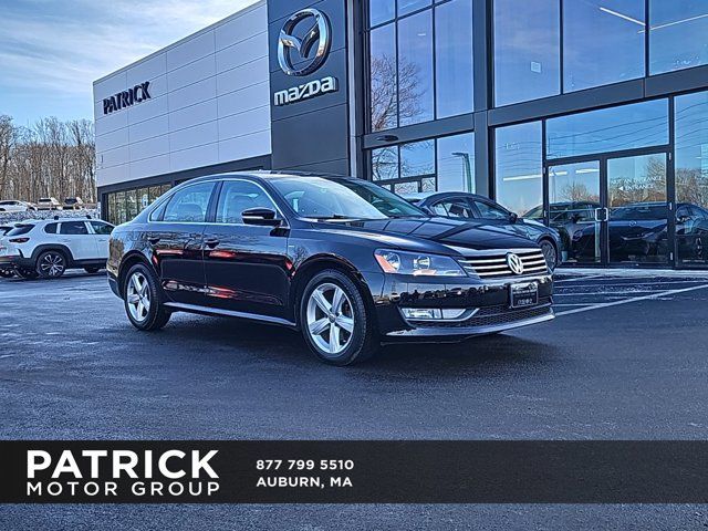 2015 Volkswagen Passat 1.8T Limited