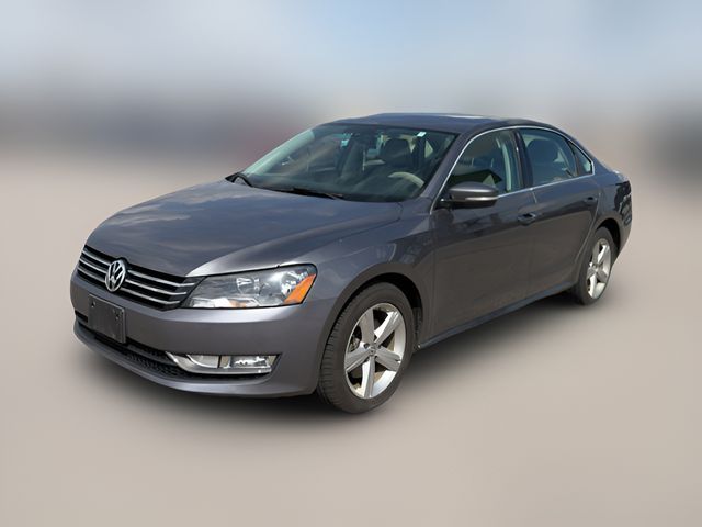 2015 Volkswagen Passat 1.8T Limited