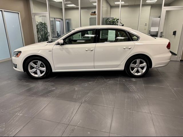 2015 Volkswagen Passat 1.8T Limited