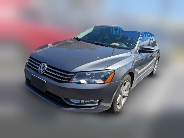 2015 Volkswagen Passat 1.8T Limited