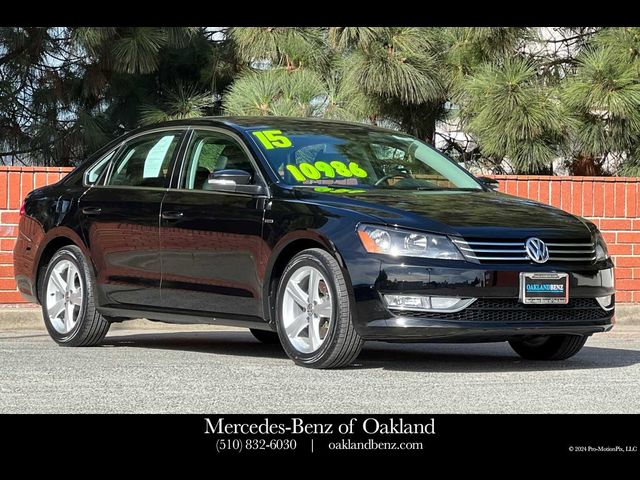 2015 Volkswagen Passat 1.8T Limited