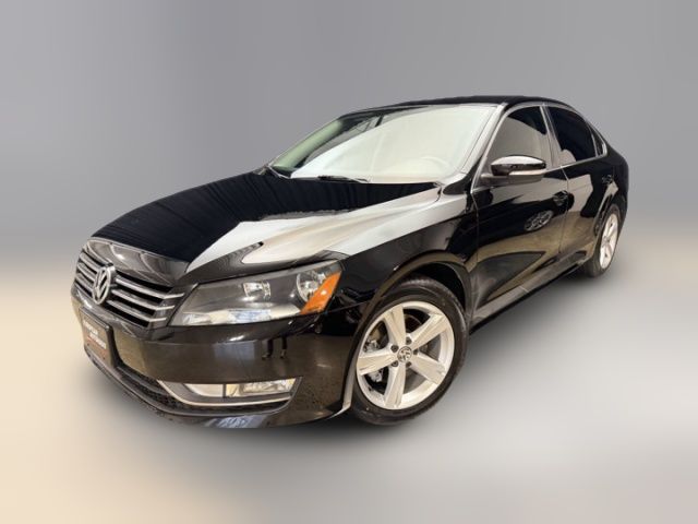 2015 Volkswagen Passat 1.8T Limited