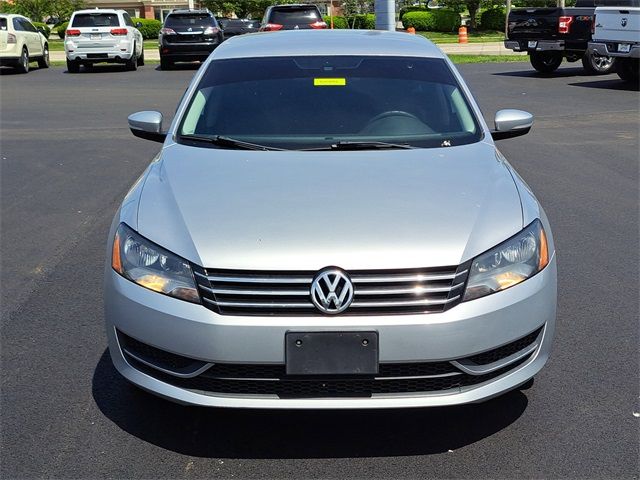 2015 Volkswagen Passat 1.8T S